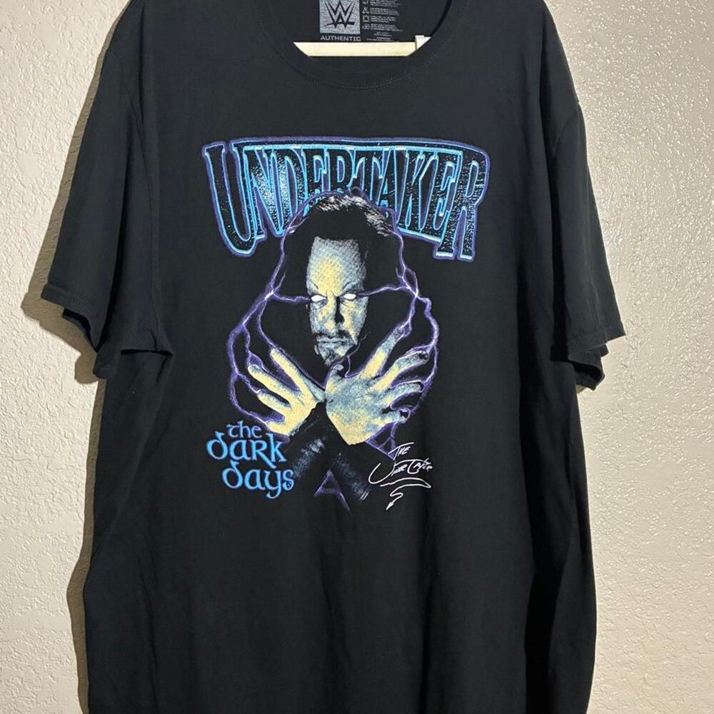 Wwe Men's Black T-shirt